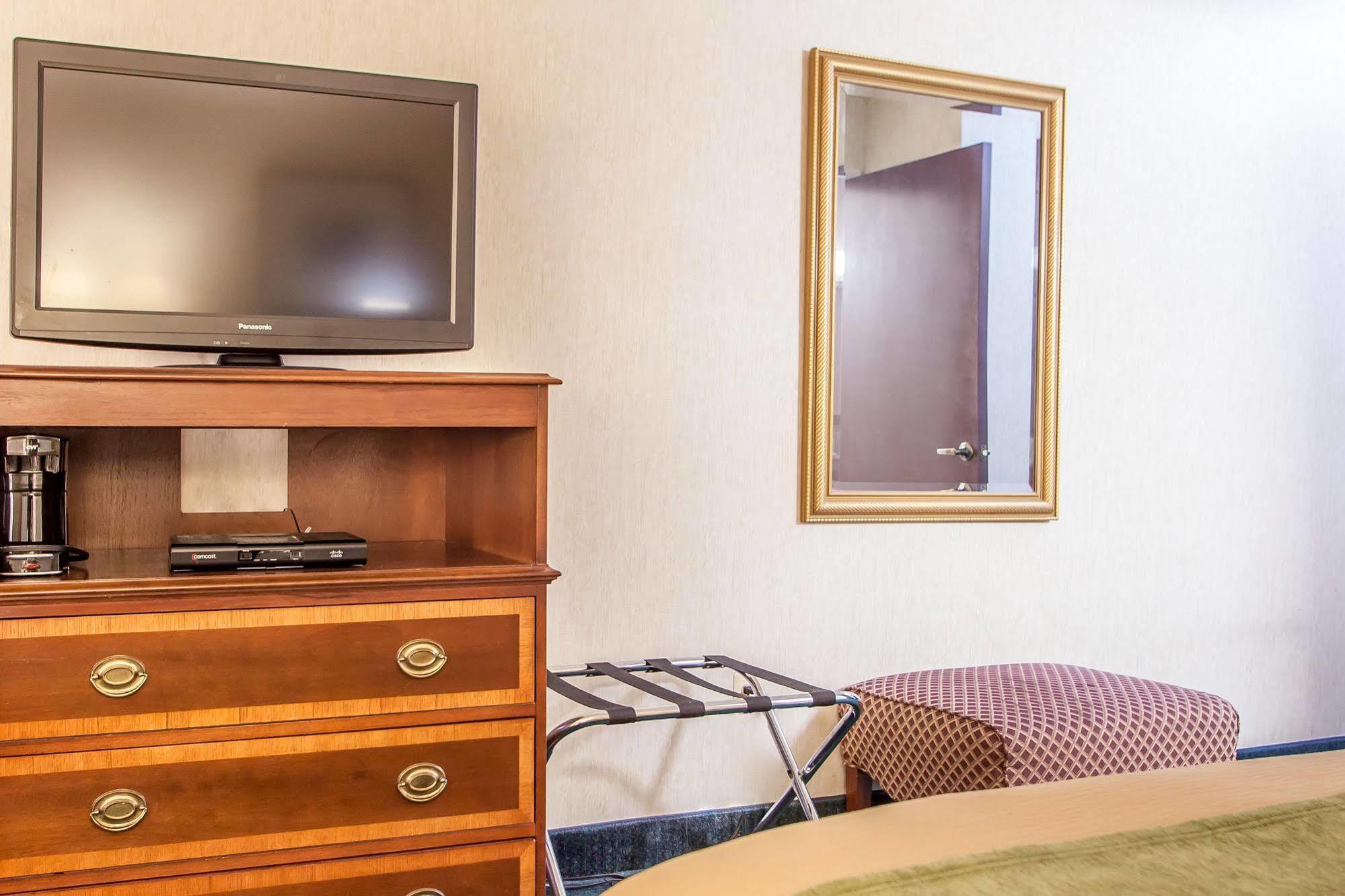 Quality Inn Near Toms River Corporate Park Manchester Township Extérieur photo